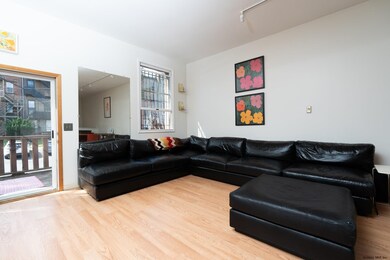 250 Hudson Ave unit A, Albany, NY 12210 - photo 3