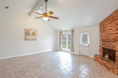 213 Holmes Dr, Slidell, LA 70460 - photo 4