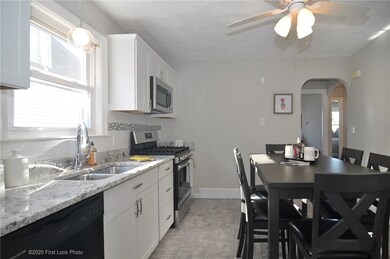 375 Jastram St, Providence, RI 02908 - photo 5
