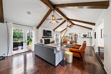 10206 Briar Rose Dr, Houston, TX 77042 - photo 6