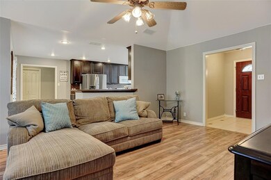 102 Chrissa Dr, Pottsboro, TX 75076 - photo 7