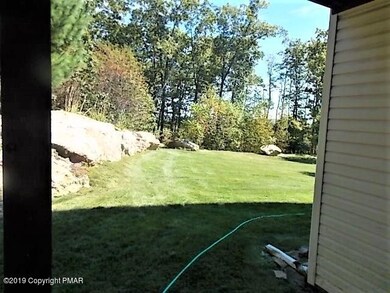 110 Samantha Ln, Hazleton, PA 18202 - photo 3