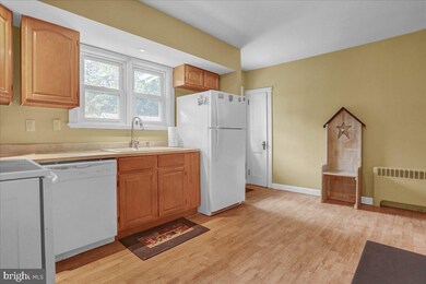 851 Gouglersville Rd, Mohnton, PA 19540 - photo 6