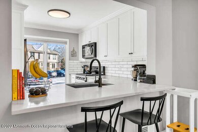 Breakfast Bar