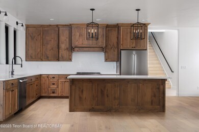 04 kitchen 1
