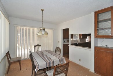 21810 San Miguel St, Woodland Hills, CA 91364 - photo 5