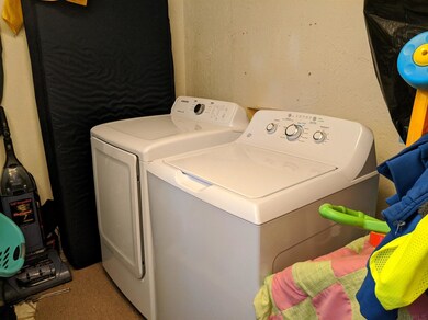 404 N Meridian St, Washington, IN 47501 - photo 6