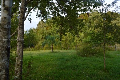 5785 E Tangerine Ln, Okeechobee, FL 34972 - photo 3