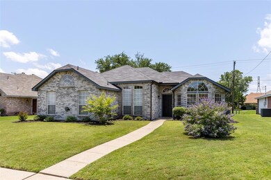 1210 Old Knoll Dr, Wylie, TX 75098 - photo 2