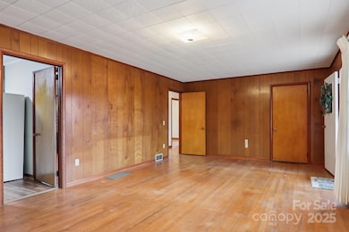 24 Hy Vu Dr, Waynesville, NC 28786 - photo 7