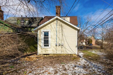 R -Mcallister Ave 008