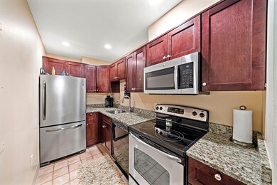 35 Desmoines Rd unit 401, Quincy, MA 02169 - photo 3