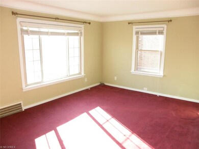 Bright and sunny living room.