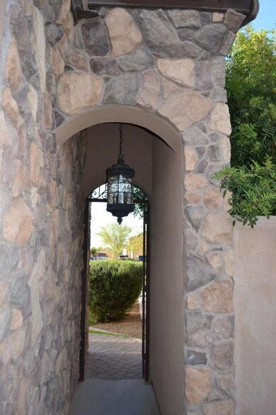 Entrance to private fully fenced yard