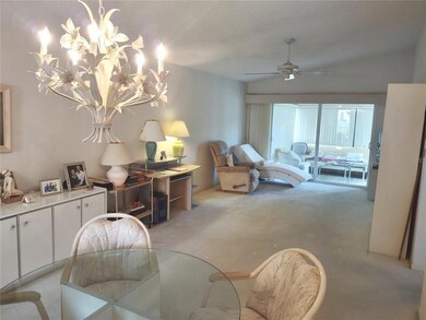 Living Room/Dining