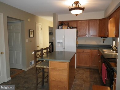 1586 Leafmore Rd, Chambersburg, PA 17202 - photo 7