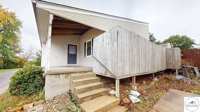 1213 Elm Hills Blvd, Sedalia, MO 65301 - photo 3