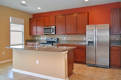 12129 Alexandra Dr, Jacksonville, FL 32218 - photo 7