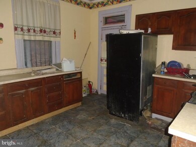 2575 Edmondson Ave, Baltimore, MD 21223 - photo 6