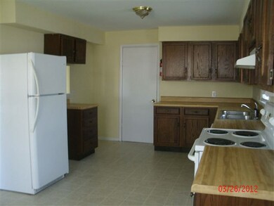 2509 E 13th St, Muncie, IN 47302 - photo 4