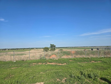 3507 Lois Ln, Lahoma, OK 73754 - photo 4