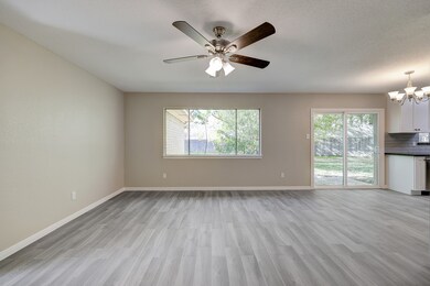 8831 Glen Shadow Dr, Houston, TX 77088 - photo 7