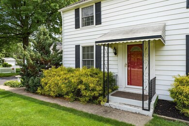 005_92_S - 424 James Rd - 095