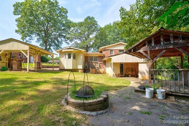 695 Branton Dr, Shelby, NC 28152 - photo 5