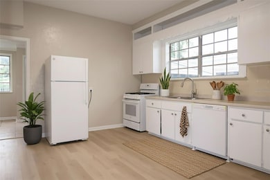 2413 Corrine St, Tampa, FL 33605 - photo 5