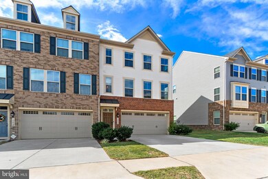 10456 Steeplechase Run Ln, Manassas, VA 20110 - photo 3