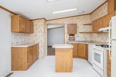 781 W Walcott Rd Lot 139 Kitchen Cabinet