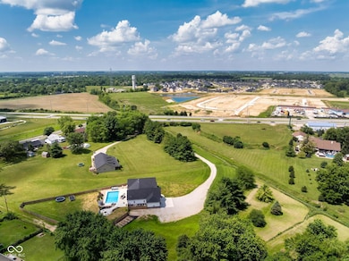 320 Briar Hill Dr, Whiteland, IN 46184 - photo 4