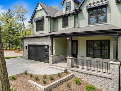 N1931 Linn Rd - Summer Exterior-4
