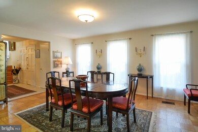 4611 Twinbrook Rd, Fairfax, VA 22032 - photo 5