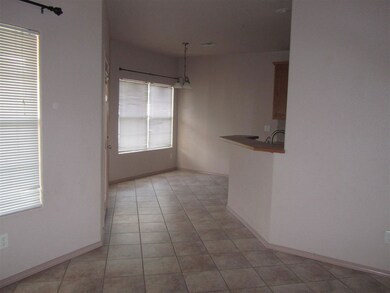 882 Hermoso El Sol, Alamogordo, NM 88310 - photo 4