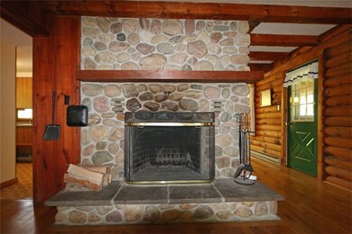 Look at that stone hearth - Can't you just feel th