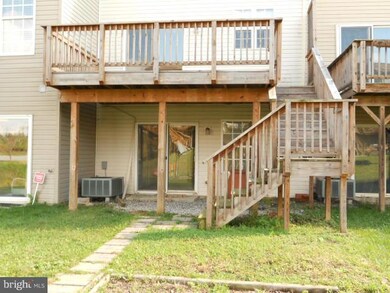 3392 Landmark Ct, Chambersburg, PA 17201 - photo 2