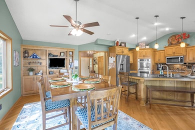 19363 E Tri Oak Cir NE, Wyoming, MN 55092 - photo 6