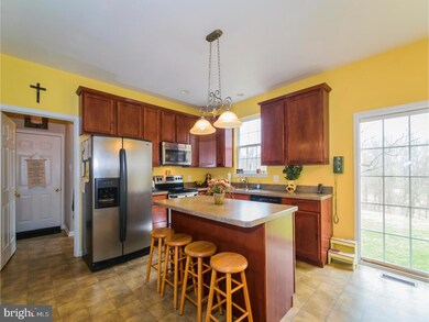 1010 Macoby Creek Way, Pennsburg, PA 18073 - photo 6