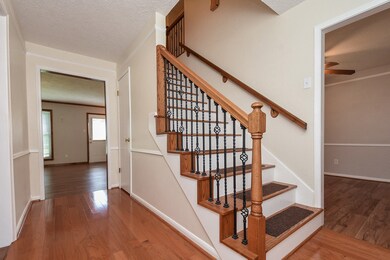 15002 Oak Bluff Ct, Houston, TX 77070 - photo 4