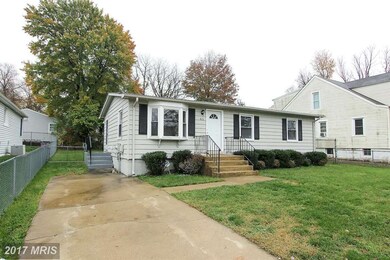 415 Dateleaf Ave, Capitol Heights, MD 20743 - photo 2