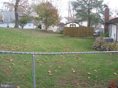 4819 Riverton Ln, Bowie, MD 20715 - photo 7