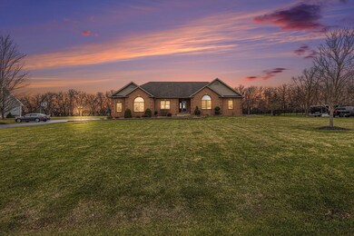 274 Fieldstone Dr, Hebron, IN 46341 - photo 2