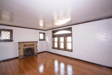 unlisted-address, Saint Louis, MO 63109 - photo 2