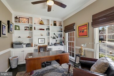 7903 Hollington Place, Fairfax Station, VA 22039 - photo 3