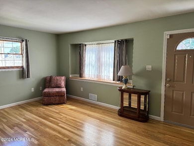 52 Merritt Ave, South Amboy, NJ 08879 - photo 6