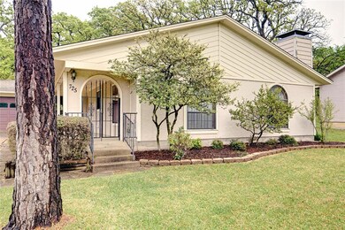 725 Kiowa Dr E, Gainesville, TX 76240 - photo 7