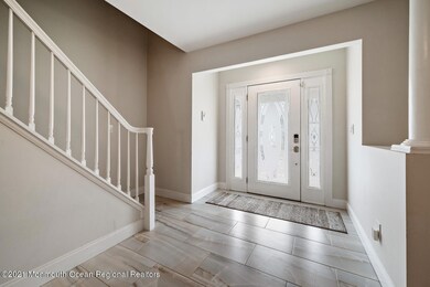 220 Osborn St Keyport NJ 07735-large-007