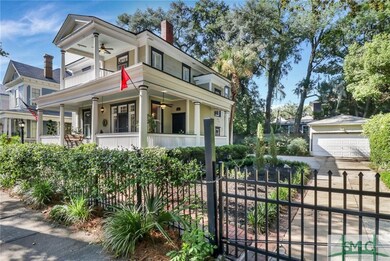 214 E 38th St, Savannah, GA 31401 - photo 3