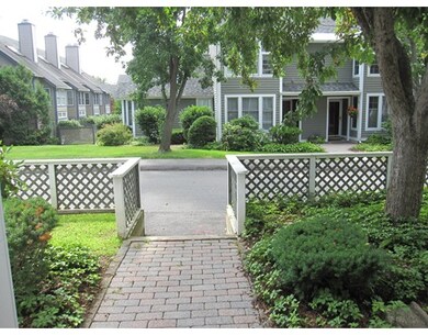 74 Amity Place unit 74, Amherst, MA 01002 - photo 2